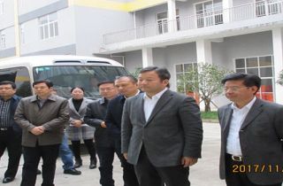 常德市曹市長一行參觀湖南萌恒